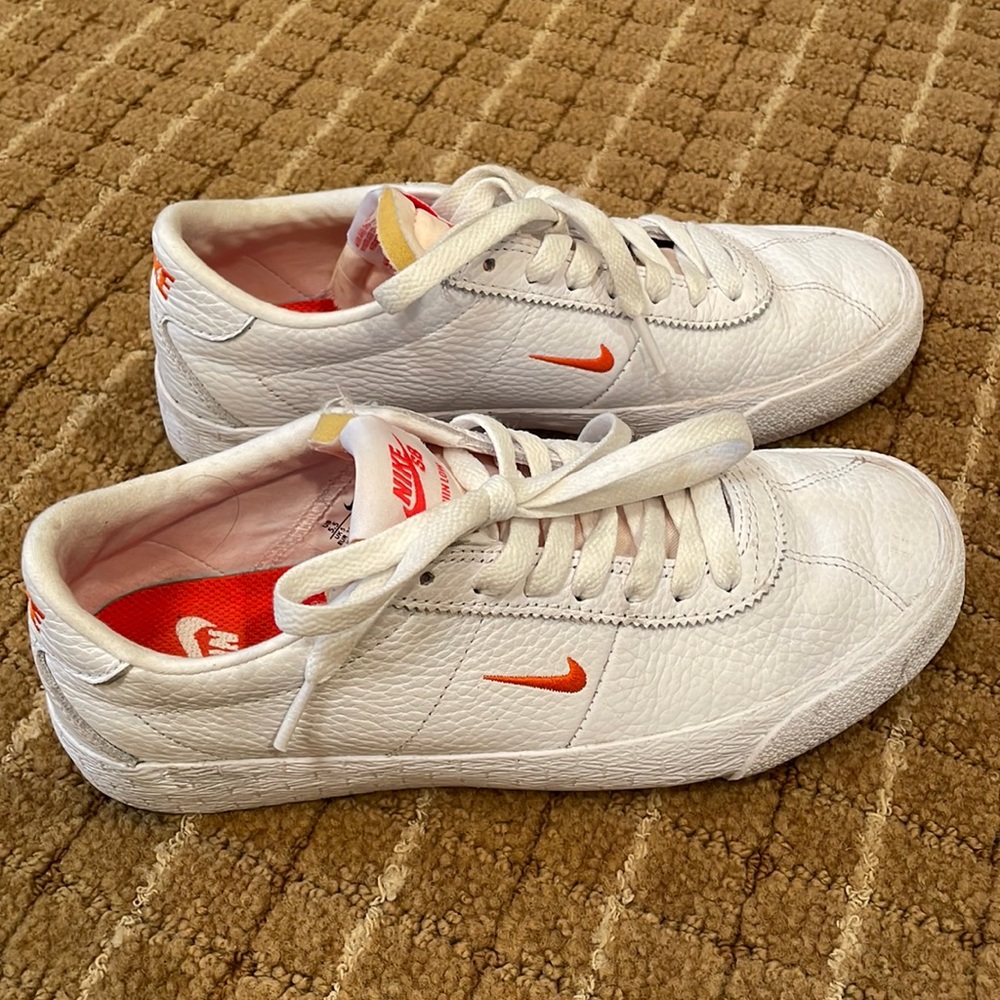 Nike SB zoom air bruin white size 5.5 mens fits woman’s 7.5